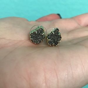 Tessa Gold Stud Earrings in Platinum Drusy
